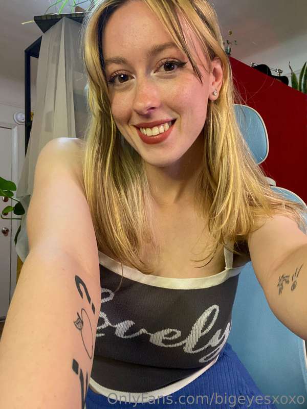 short stream on chaturbate to show new hair 😘 2