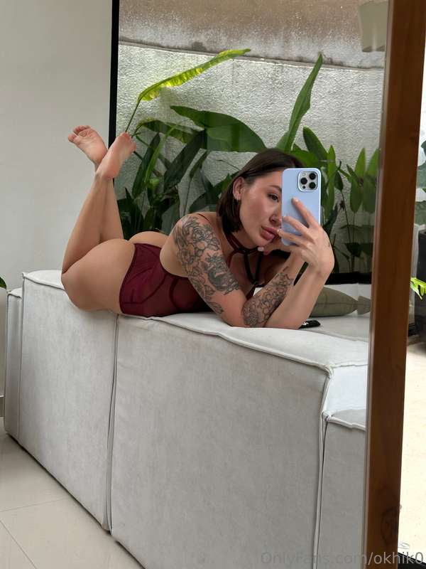 Will u let me spread my pussy and legs for u? 🤤💦And maybe ev..