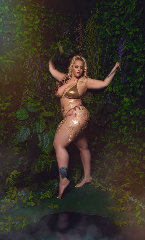 Sexy jungle photoshoot 🍃👑✨😈 7