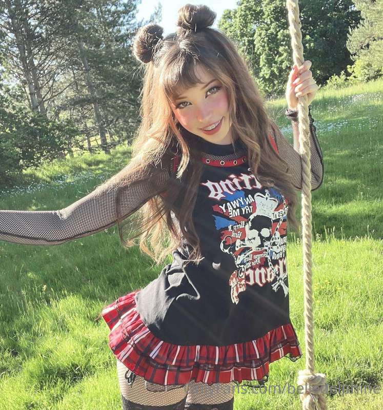Please swing me !! 🥺 35