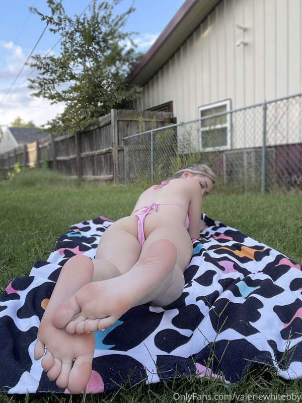 I was sunbathing until it got cloudy :p