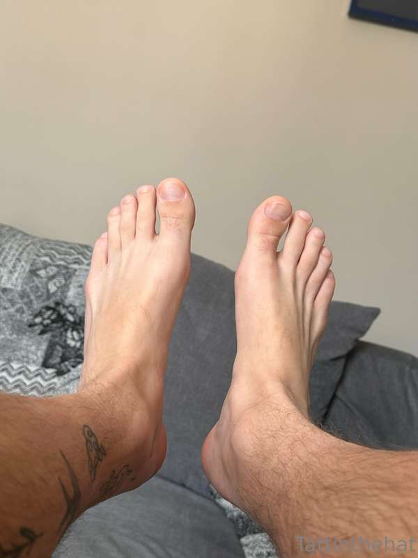 Been getting a lot more requests for feet recently so here y.. 1