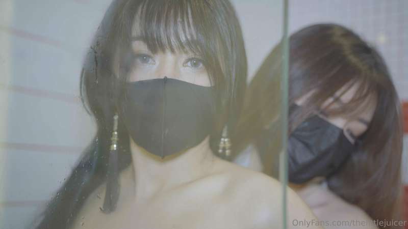 长片发DM喽

【4k】45分钟+ 双飞纯肉戏长片来啦，不涨价就是纯福利，请自行打赏，哈哈哈😜😜😜
【4k】45minu.. 5