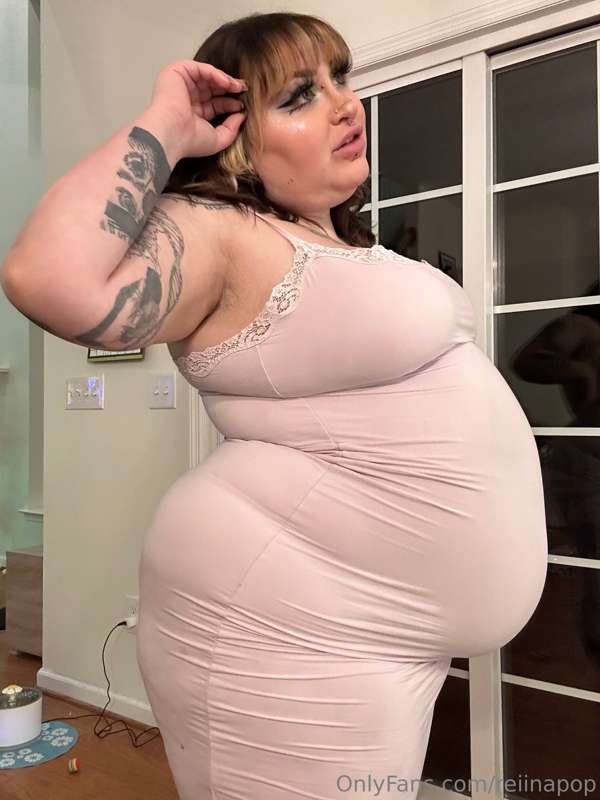 300 we fucking did it!! Free weigh in for everyone tonight 💗.. 7