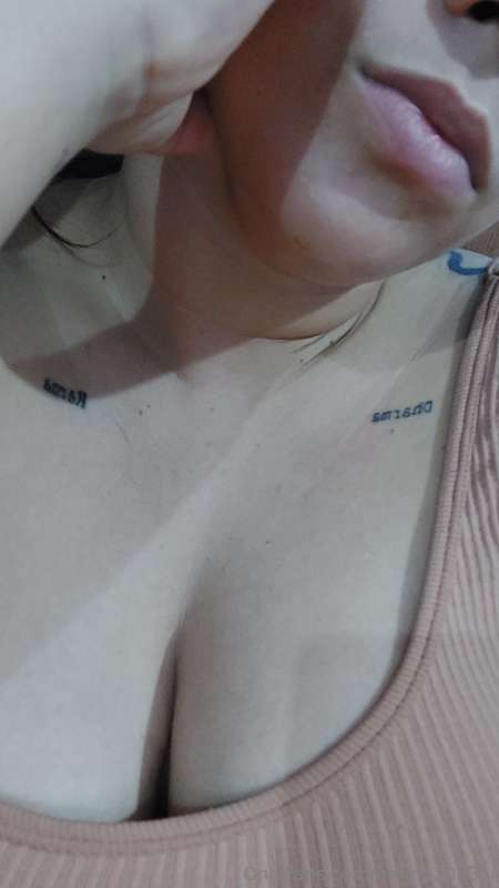 Emma2023Hi - Onlyfans - 17 Mar, 2024
