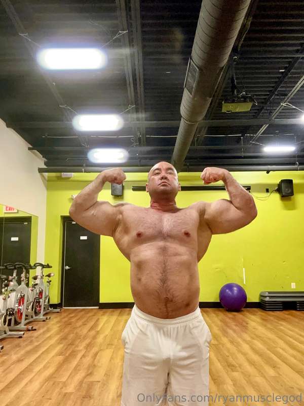 Ryanmusclegod - Onlyfans - 15 Oct, 2024