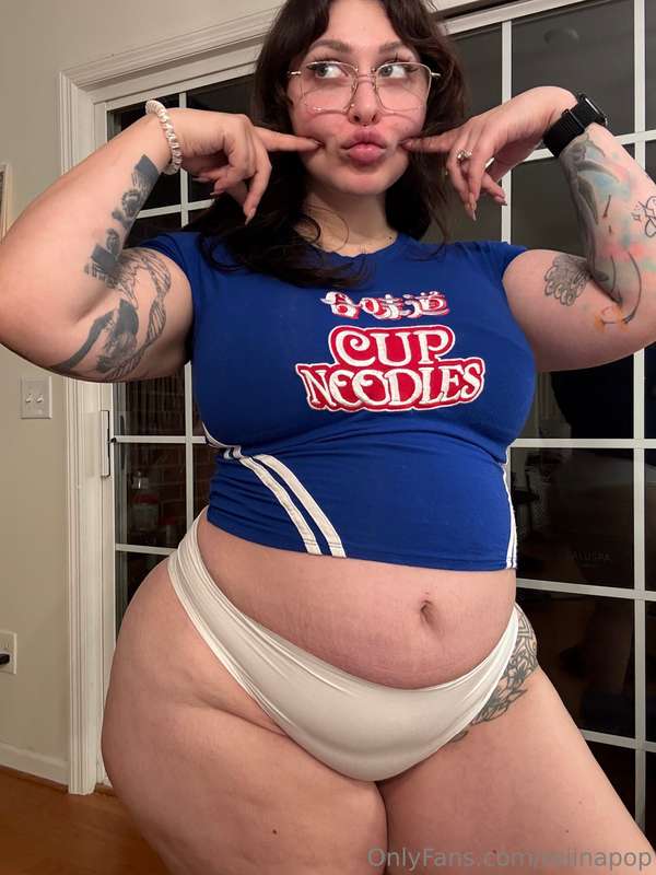 Bloated after the movies 🙀 would you do a double take if you.. 5