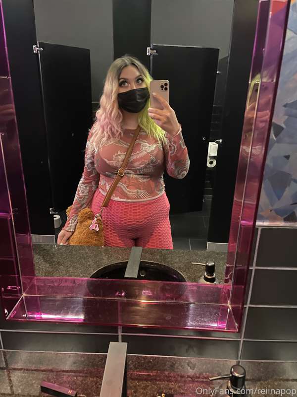 Best friends birthday party day two!! Back to regular porn p.. 4