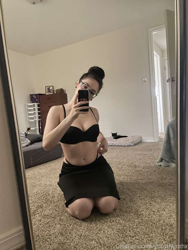 Good morning😌 Any plans for Friday? 4