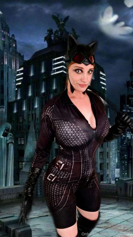 I had too much fun taking catwoman pictures and transferring.. 10