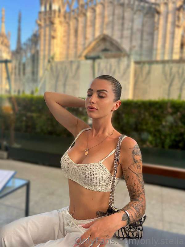 I’m yours😈