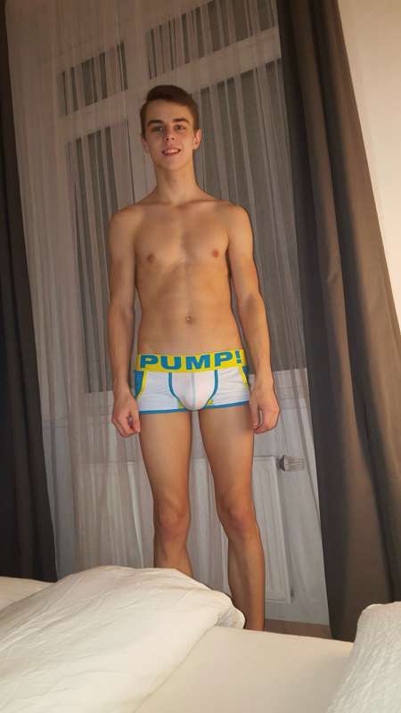 My friends donated new panties to me 🤗🩲

https://onlyfans.co..