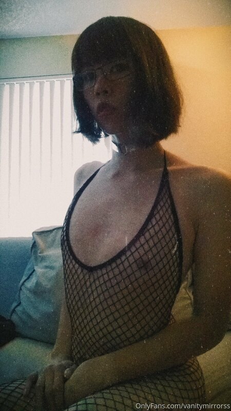 THROWBACK:FISHNETS_013.XU 3