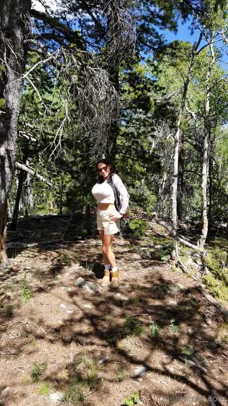 What would you do if you saw me hiking and I needed some dic.. 1