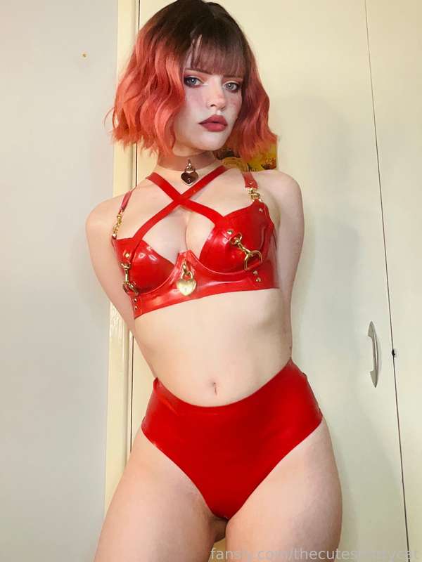 Thecutestkittycat - Fansly - 03 May, 2023 13