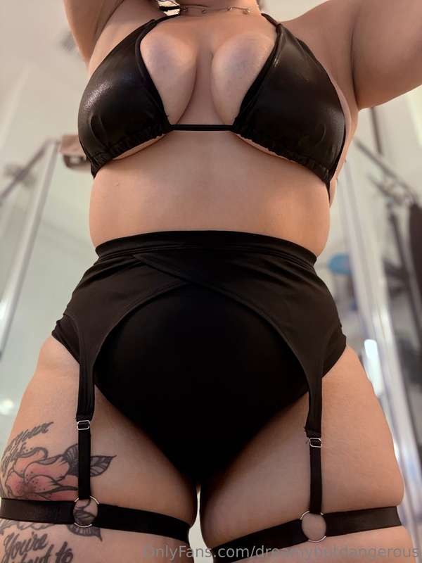 I hope your hungry for some extra juicy thighs and breasts…😋.. 18