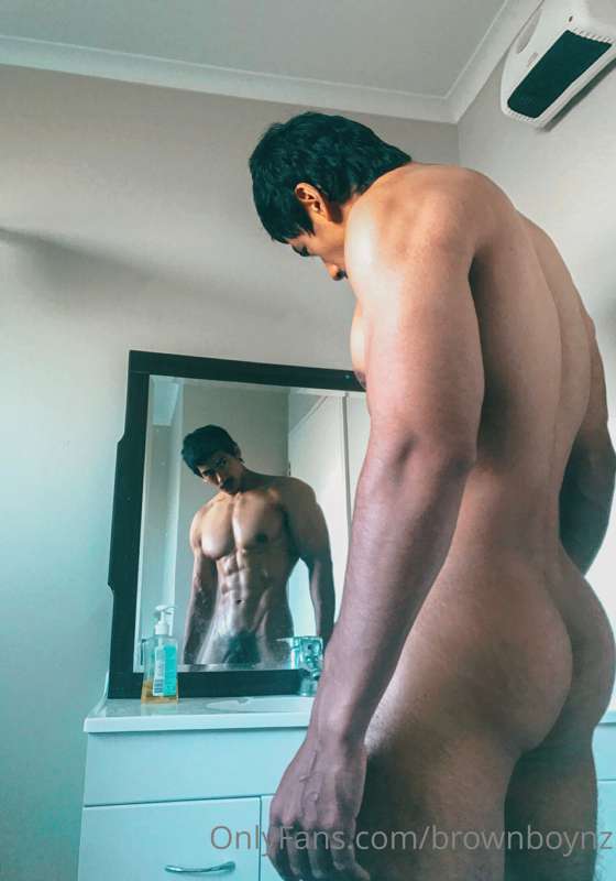 Nude version of the recent insta 🍆🍑