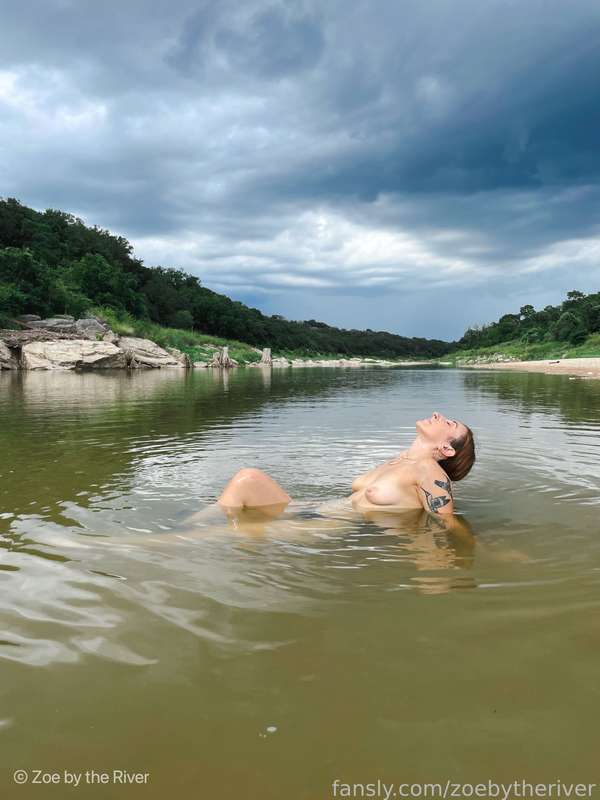 Zoebytheriver - Fansly - 06 Sep, 2021 1