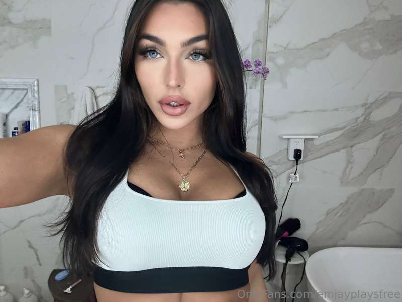 you should be in my inbox 😈