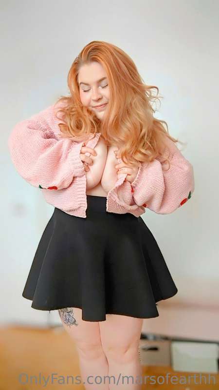 I added a SHEIN (cute kawaii clothing) to my wishlist! 💕 I'm..