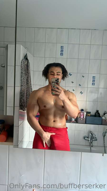 Buffberserker - Onlyfans - 18 Jan, 2023
