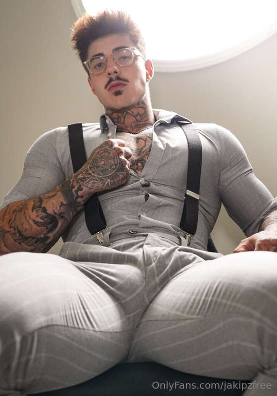 POV: Your teacher is about to have his way with you 👨🏻‍🏫🔞👉 @..