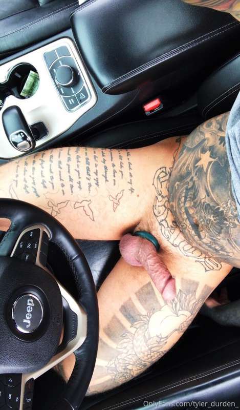 Hope I don’t get pulled over 🚓🚨🍆🤭