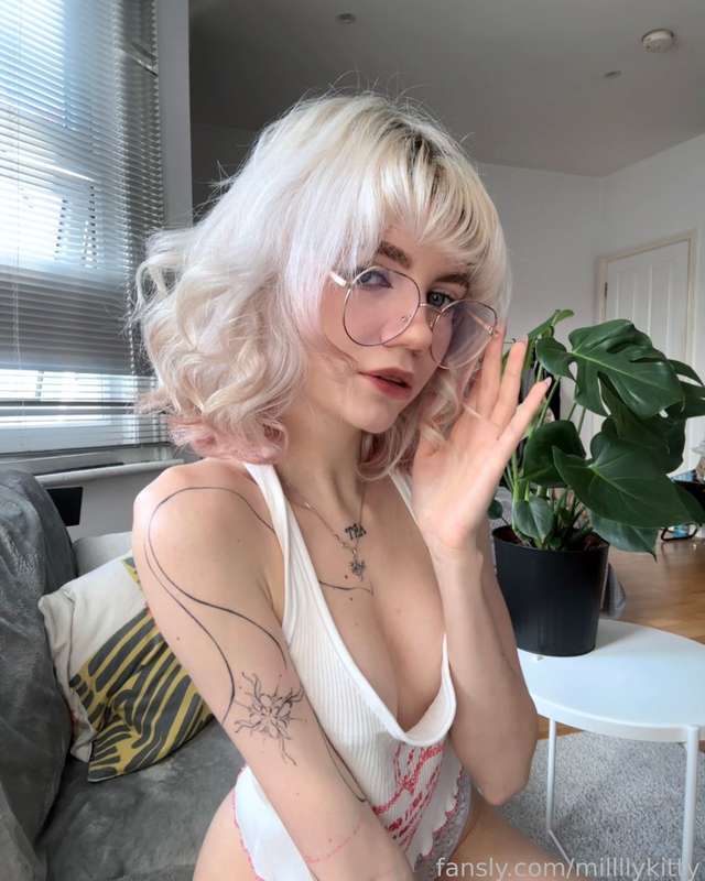 Millllykitty - Fansly - 14 Mar, 2024 3