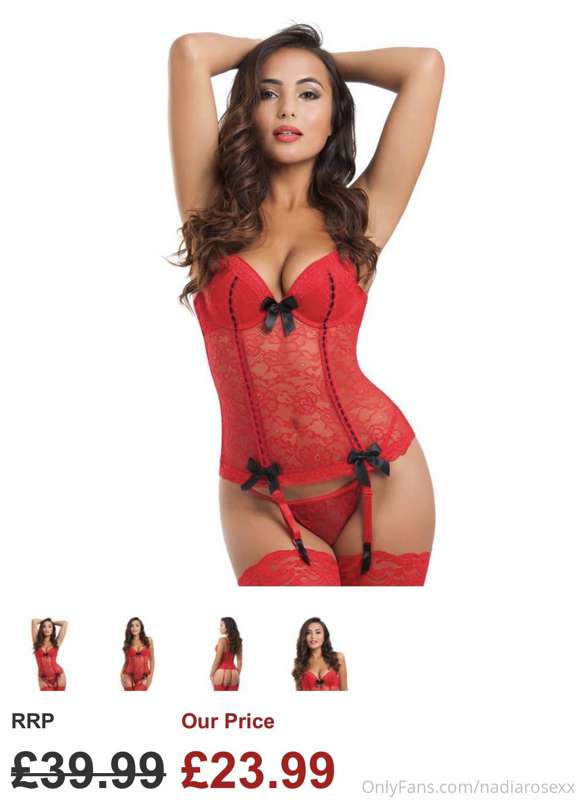 Tip me so I can buy some new dress up stuff 🥺😍❤️ 4