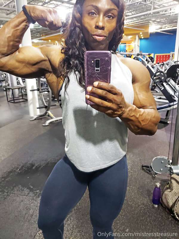 I gotta admit after a good  cardio session and a workout its.. 10