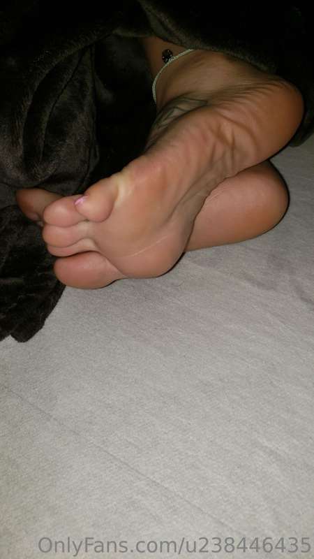 Arched or pointed