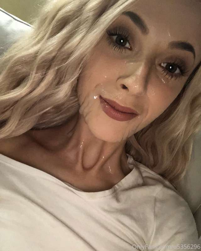 Can’t help but smile after a facial... 1