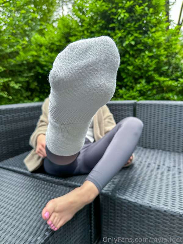 Right out of my nike socks for you to start worshipping. You.. 7