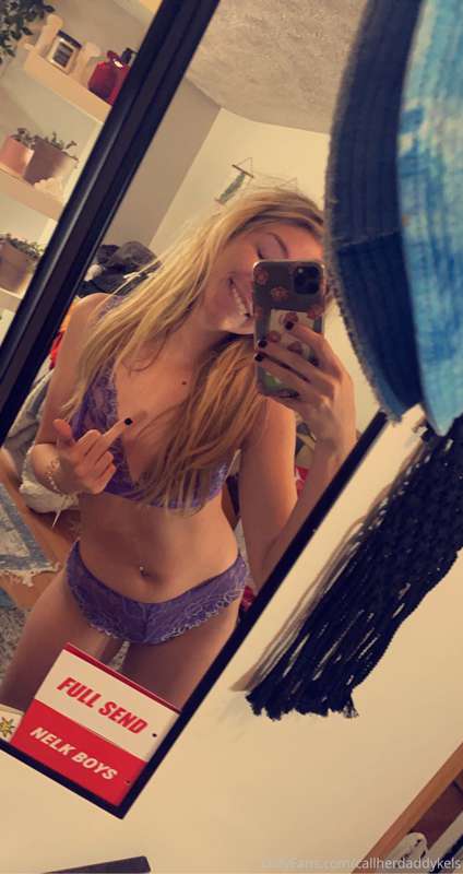 I love getting new lingerie 😍💜