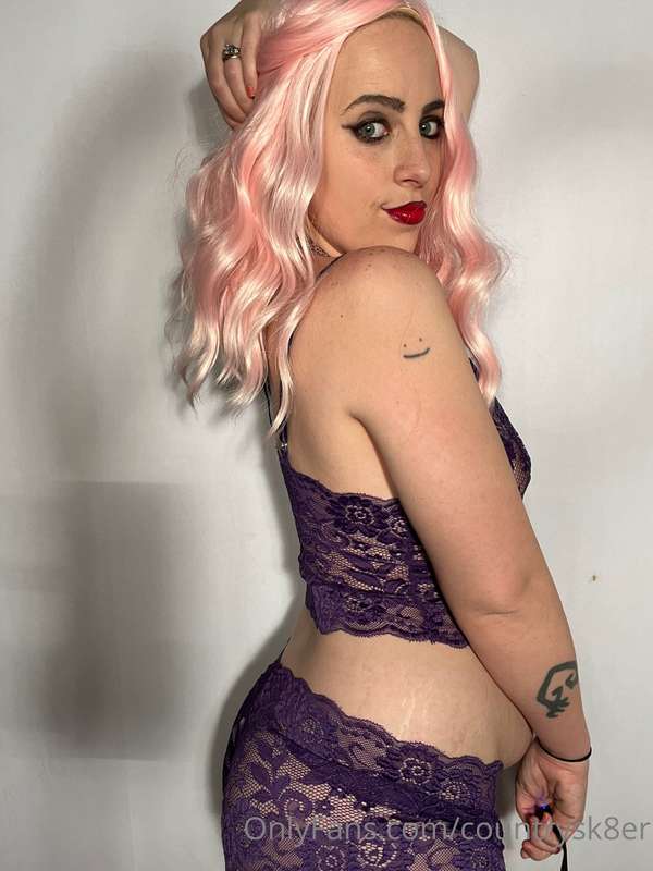 Purple and pink is one of my favorite colors what’s yours ? 2