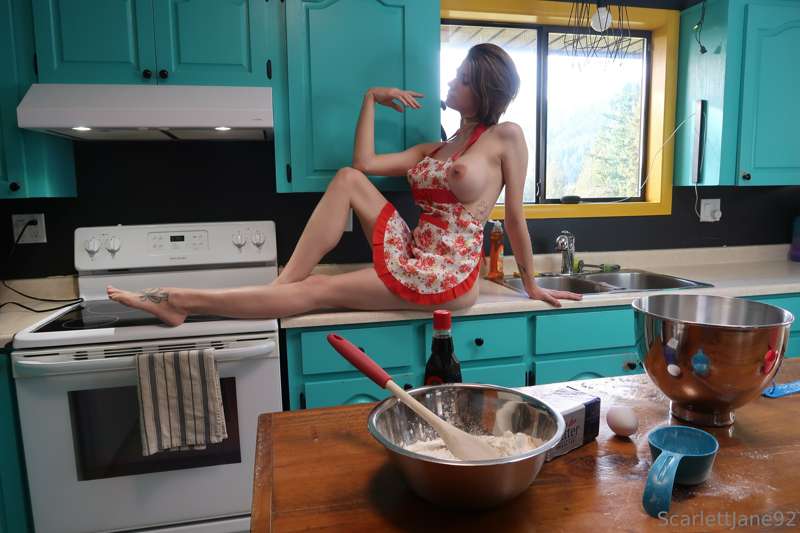 Is this counter a good height for you to eat me out?