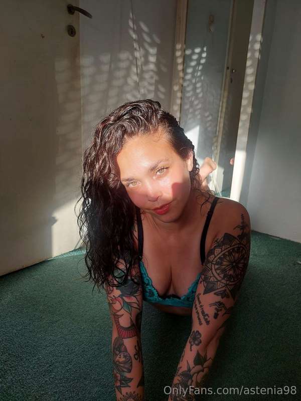 Hello love, come to my only page, I swear you won't regret i.. 1