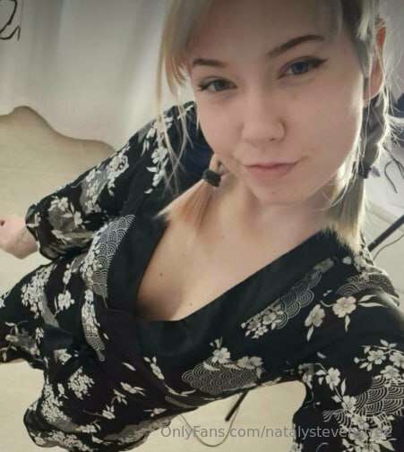boop @jenny_shine 😁show me ur smile honey, it… excites me😏 @..