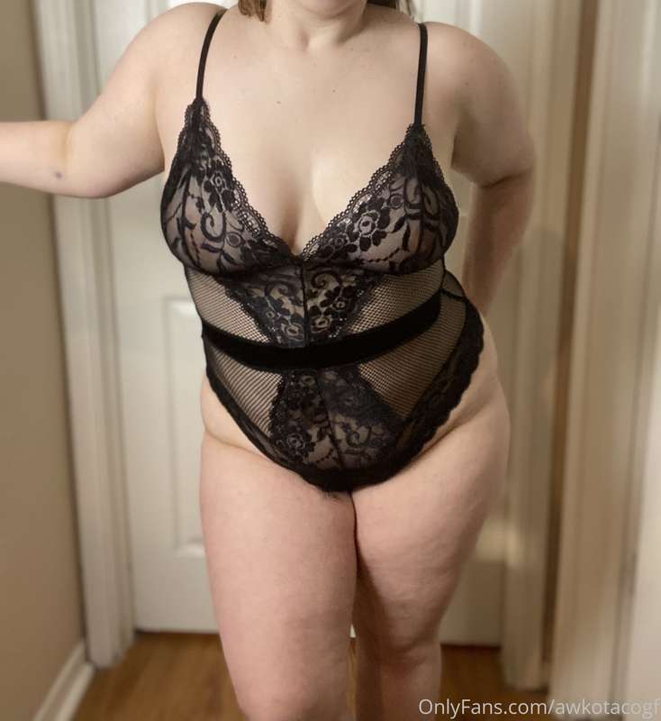 What do you think of my little black dress? 😏