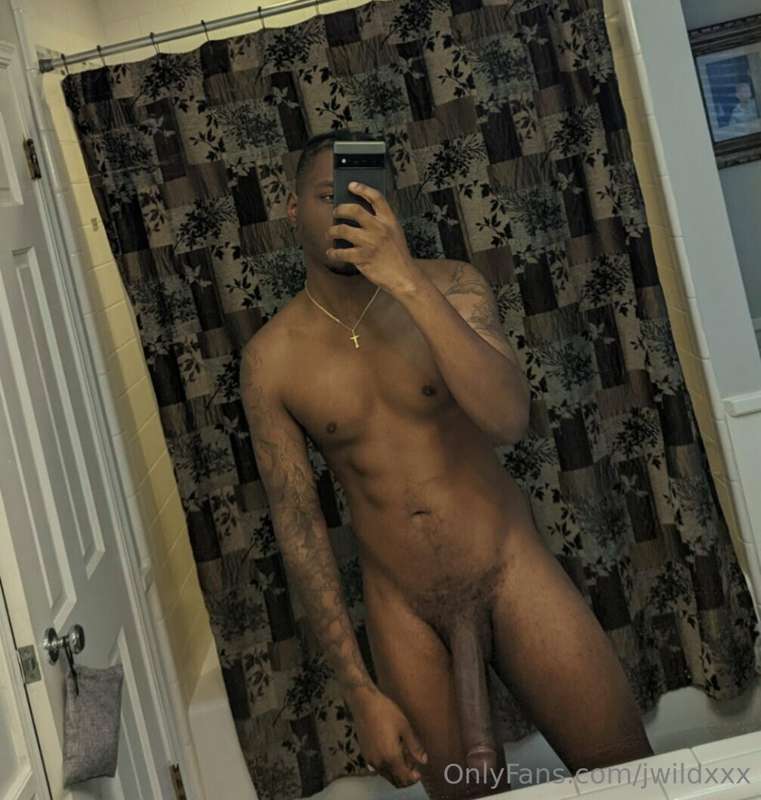 Horny send help 🫶