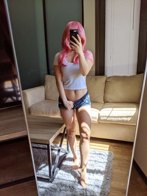 A mild tease in my shortest jean shorts, plus a few cute toe.. 2