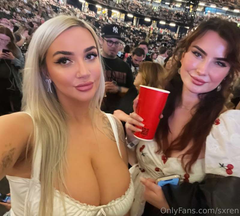 me and bestieee 🥰