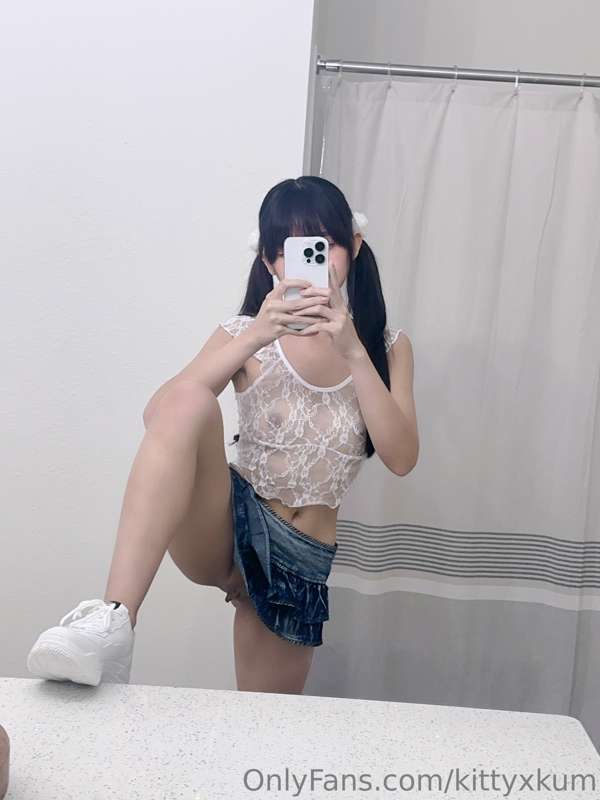 this might be my favorite outfit for the summer season :P
──.. 11