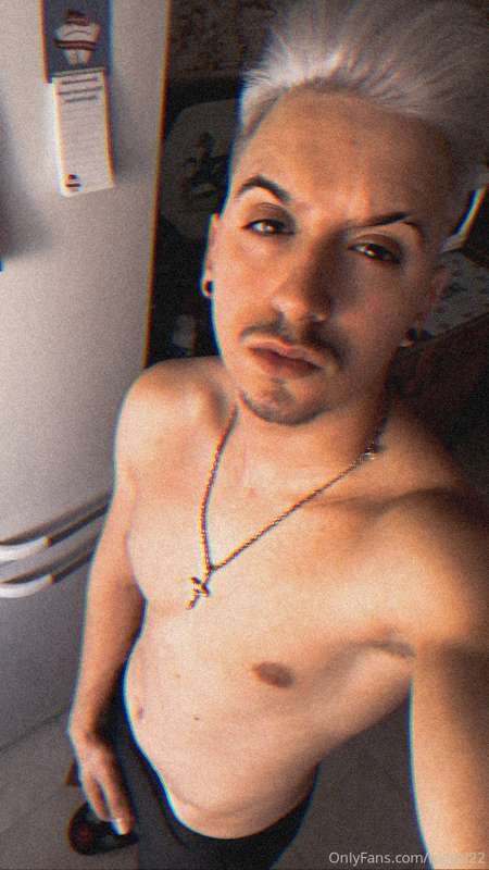 🔥🔥

https://onlyfans.com/megalodon18