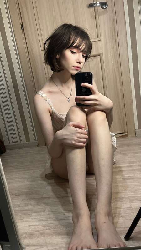 Yoursmalldoll - Fansly - 10 Dec, 2022 2