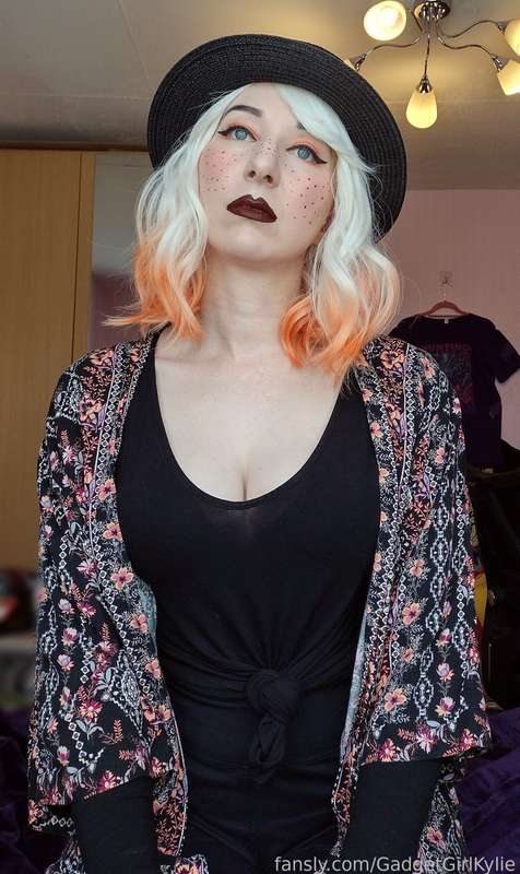 Gadgetgirlkylie - Fansly - 16 Aug, 2023