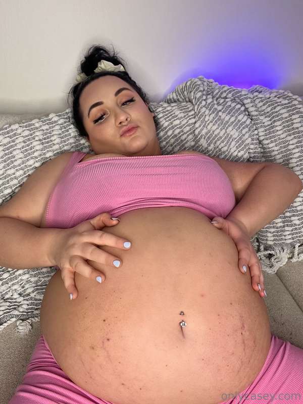 What have I done to myself? 🥰🥵 I’m so bloated and swollen wi.. 5