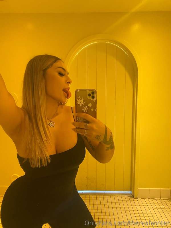wish I could show you how amazing my tongue is 👅🍆💦