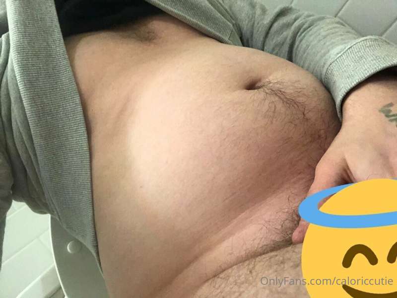 Caloriccutie - Onlyfans - 03 May, 2022