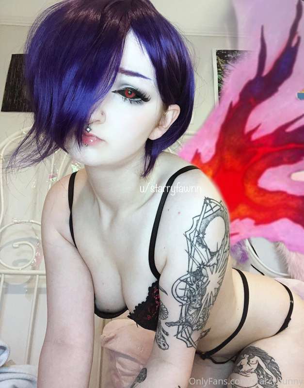 Full Tokyo ghoul Touka cosplay set, some ahegao vids and tea.. 14